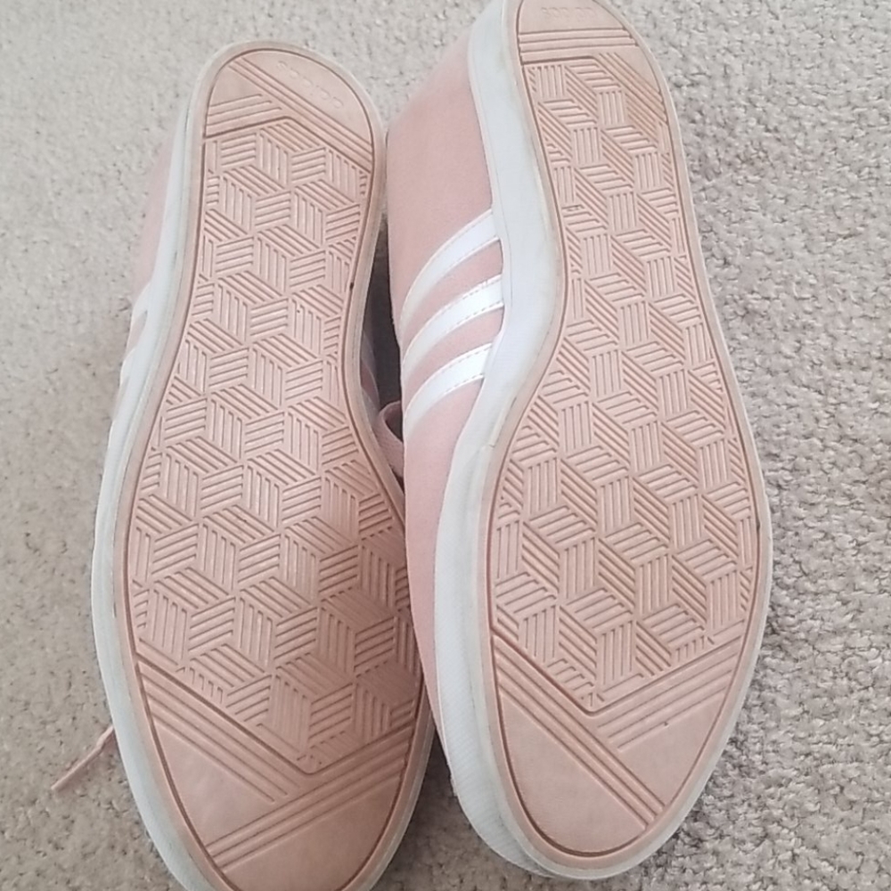 Pink Adidas sneakers - Picture 4 of 5